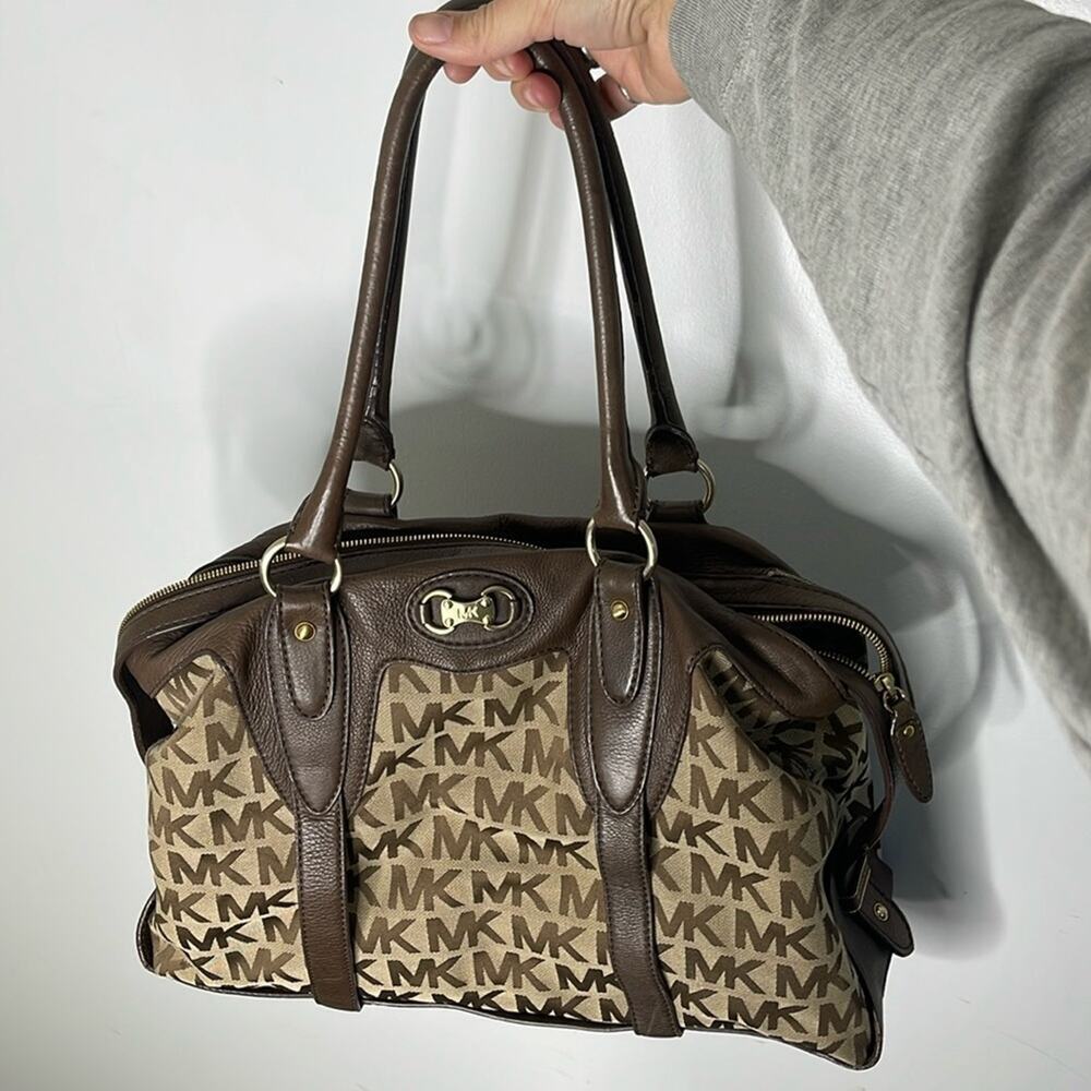 MICHAEL KORS Tan Large Zip Closure Brown Leather Canvas Logo Duffle Style Bag